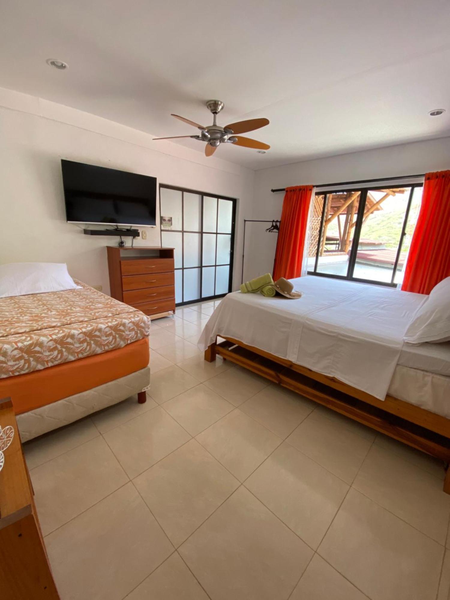 Casa Italia Guest House Taganga Buitenkant foto